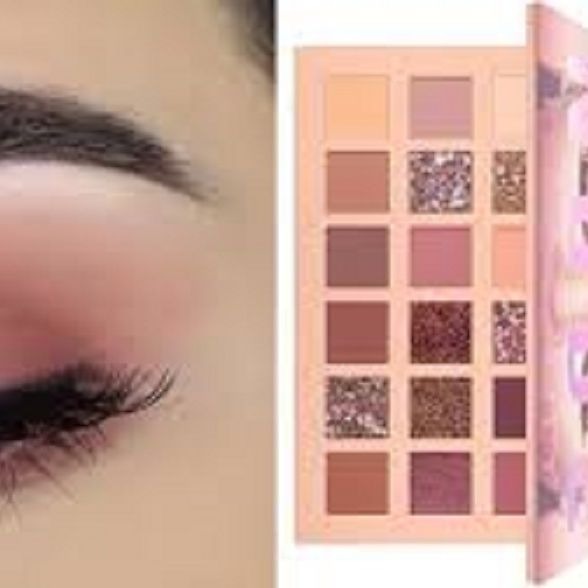 18-Color Eyeshadow Palette